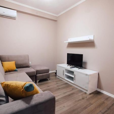 Novs Apartment 1 จีโรคาสเตอร์ ภายนอก รูปภาพ
