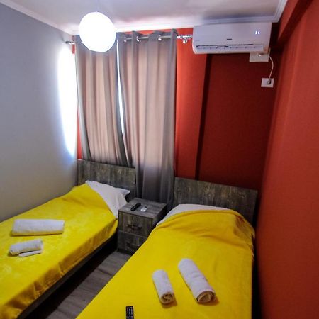 Novs Apartment 1 จีโรคาสเตอร์ ภายนอก รูปภาพ