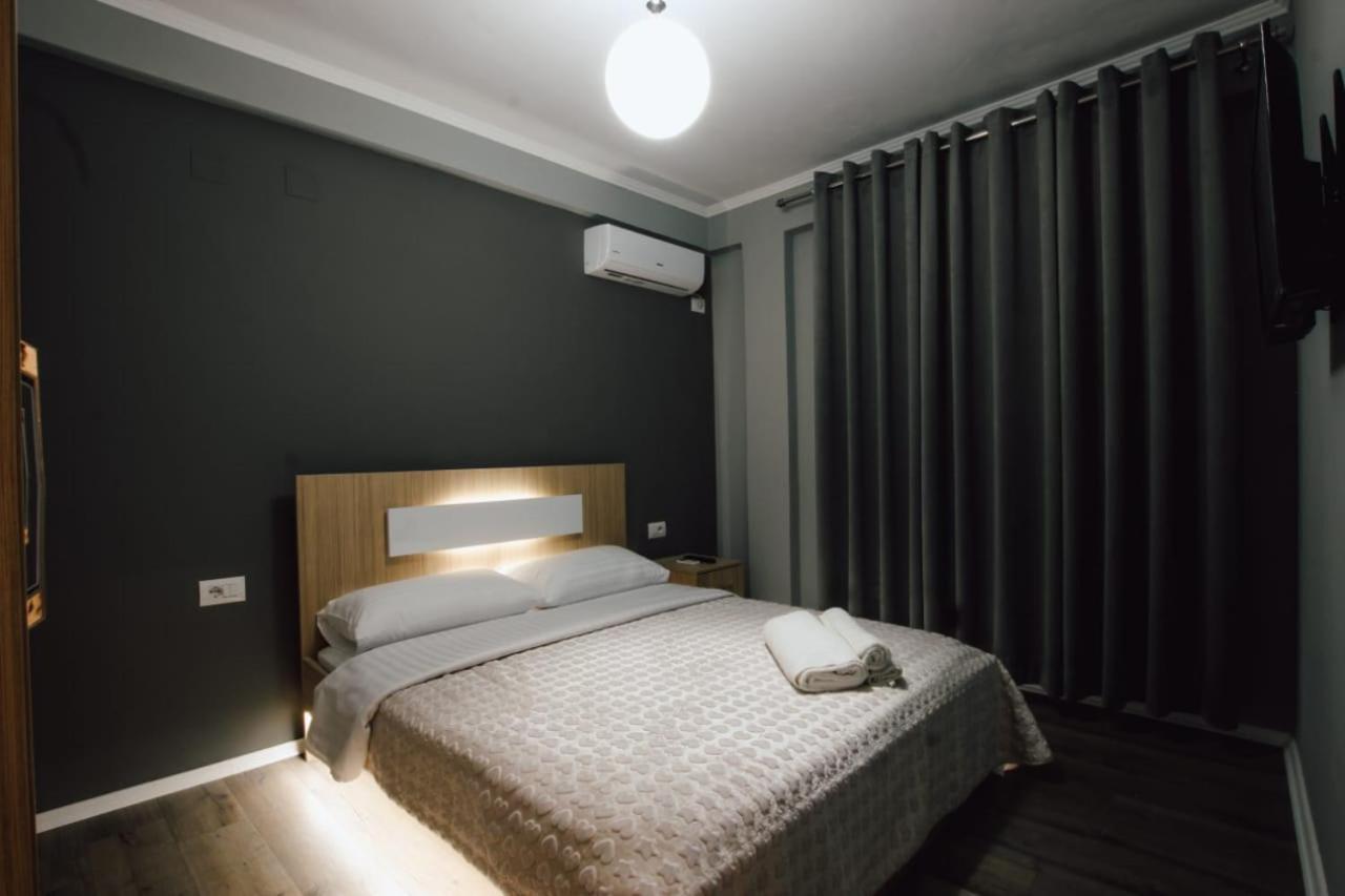Novs Apartment 1 จีโรคาสเตอร์ ภายนอก รูปภาพ